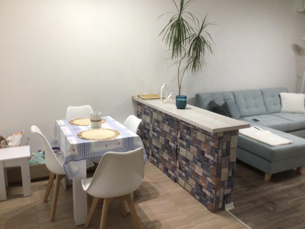 Pastelle Apartment With Own Parking Place ブダペスト エクステリア 写真