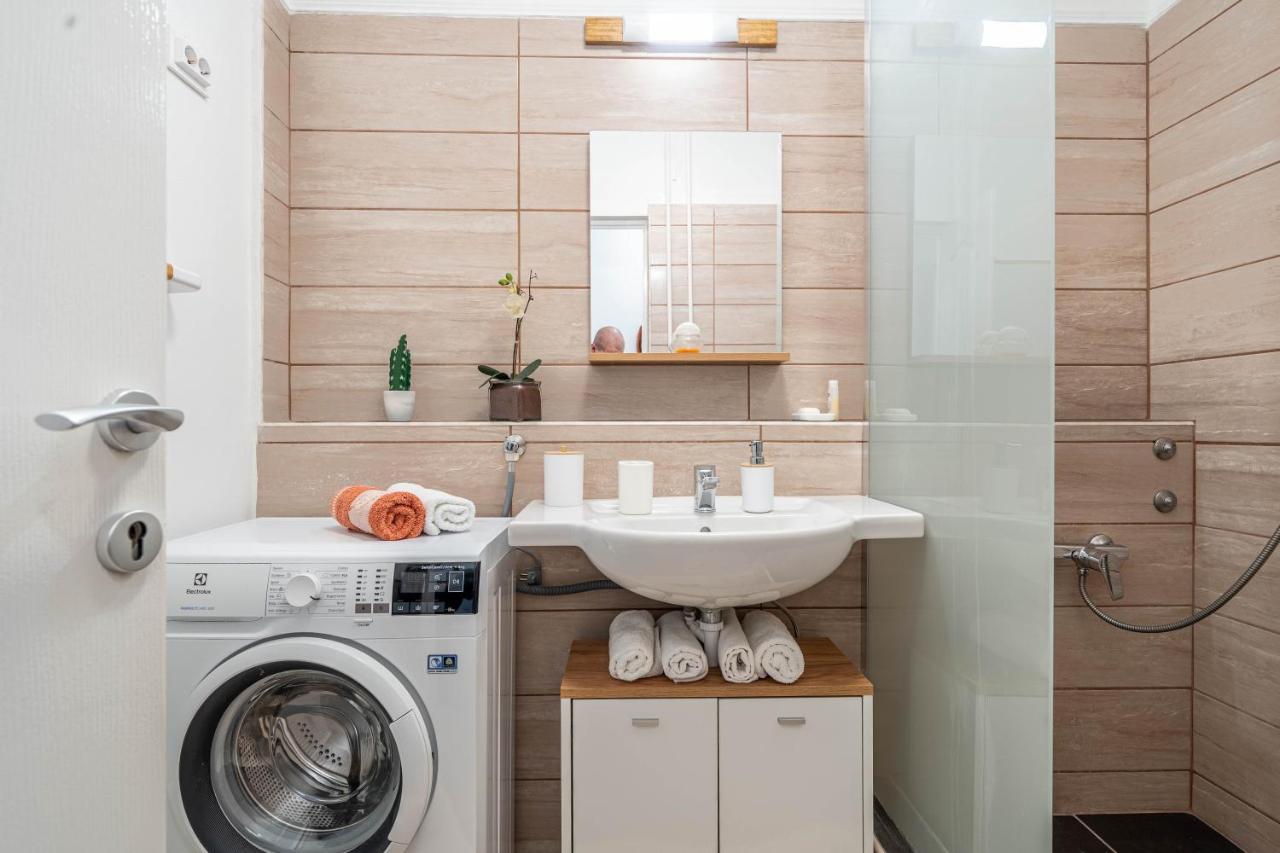 Pastelle Apartment With Own Parking Place ブダペスト エクステリア 写真